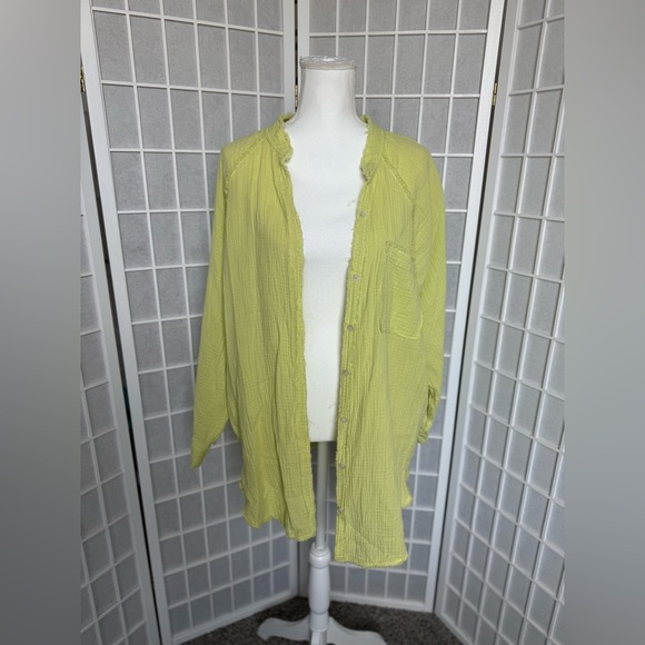 Aerie Lime Button Down Shirt | MEDIUM 🔥CLEAR THE CLOSET - Picture 5 of 6